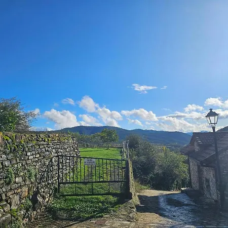 منزل ريفي Casa Simon Aísa